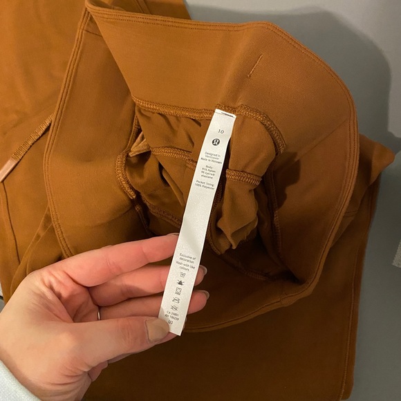 Lululemon Joggers - Picture 2 of 3